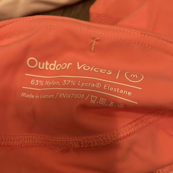 Like new Outdoor voices colorblock pink leggings - medium - Picture 4 of 4